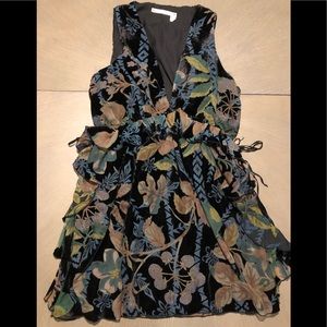 Chelsea &Violet Velvet Floral Dress gorgeous